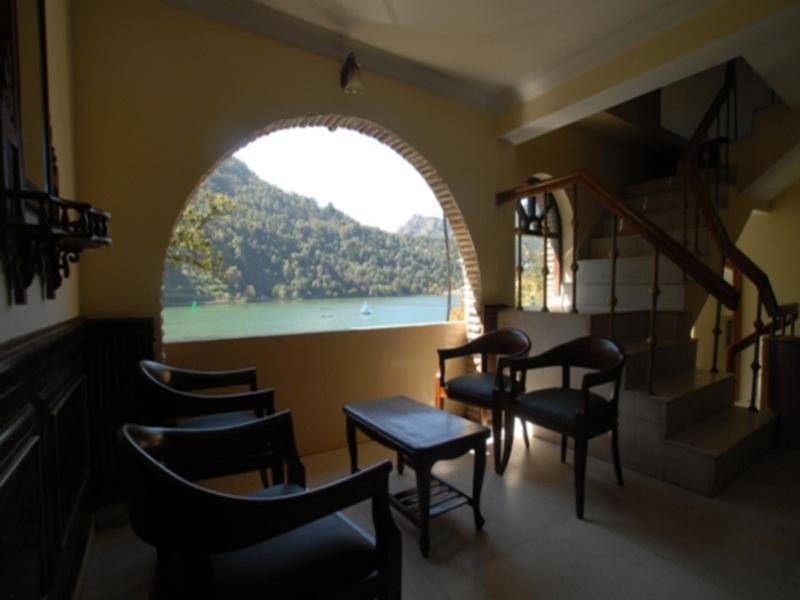 Hotel Lakeside Inn Nainital Exterior photo